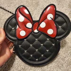 Loungefly Minnie Mouse purse
